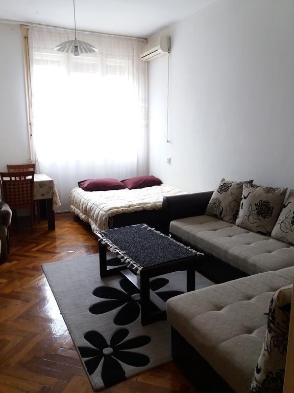 Apartment Studio Center Podgorica Eksteriør bilde
