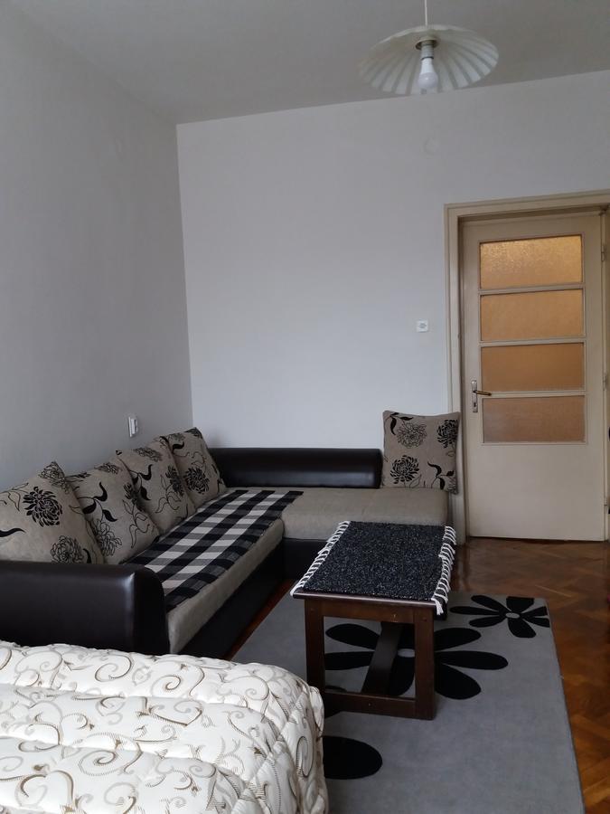 Apartment Studio Center Podgorica Eksteriør bilde