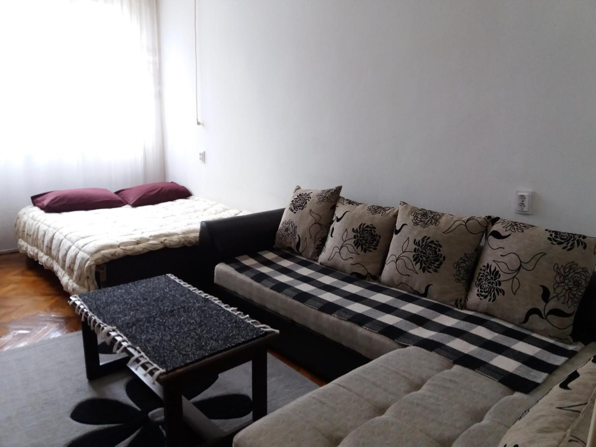 Apartment Studio Center Podgorica Eksteriør bilde